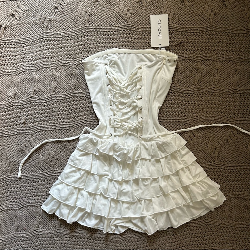 Brand new never worn Outcast white mini dress - Picture 6 of 10